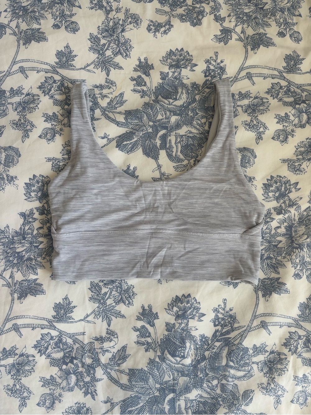 Lululemon Align Reversible Bra White / Wee Are From Space Nimbus Battleship 4